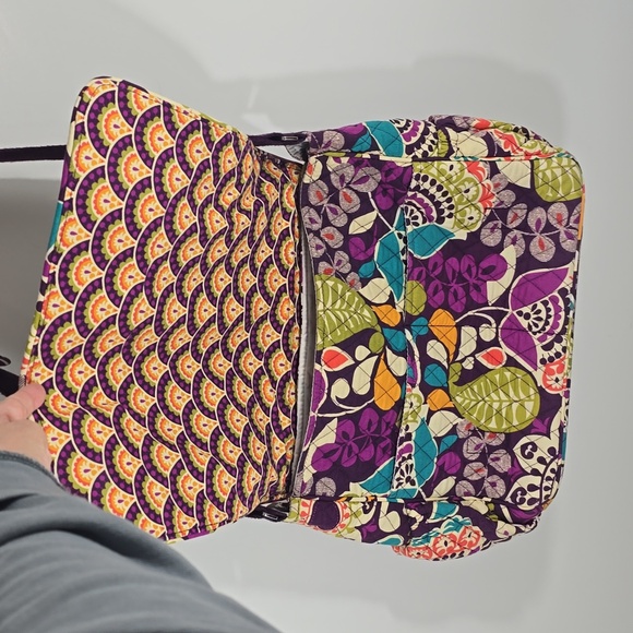{Vera Bradley} Plum Crazy Crossbody bag - Picture 7 of 17
